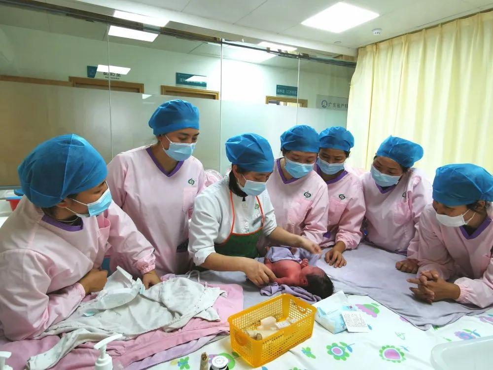 南充妇婴监护型护送
